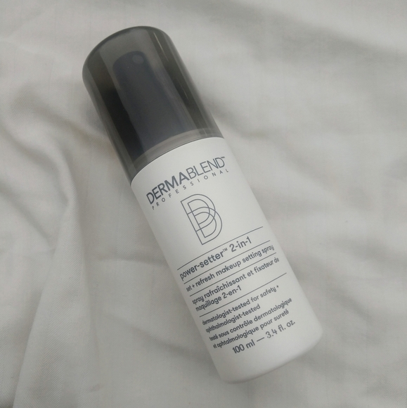 Dermablend Other - 🍍Dermablend 2 in 1 setting spray🍍